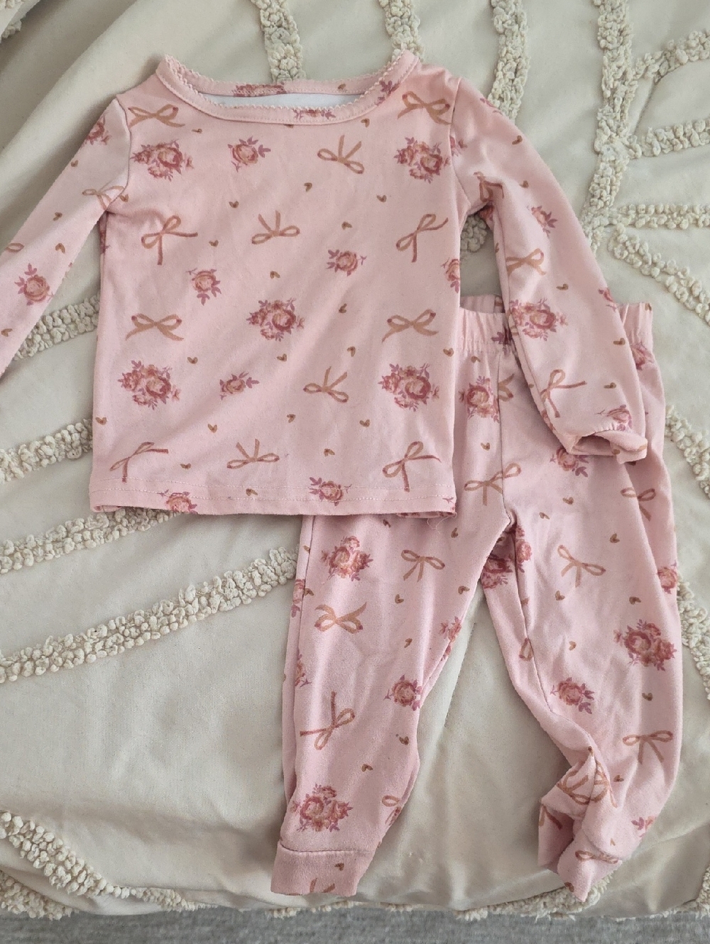 BearPaw Girls Pink Floral & Bow Long-Sleeve Pajama Set